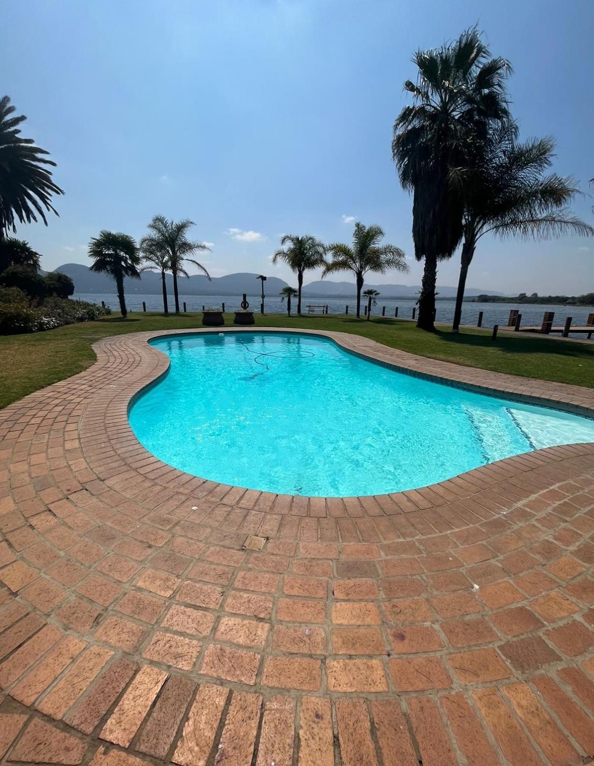 Villa Hartees Tropical Island Experience à Hartbeespoort Extérieur photo